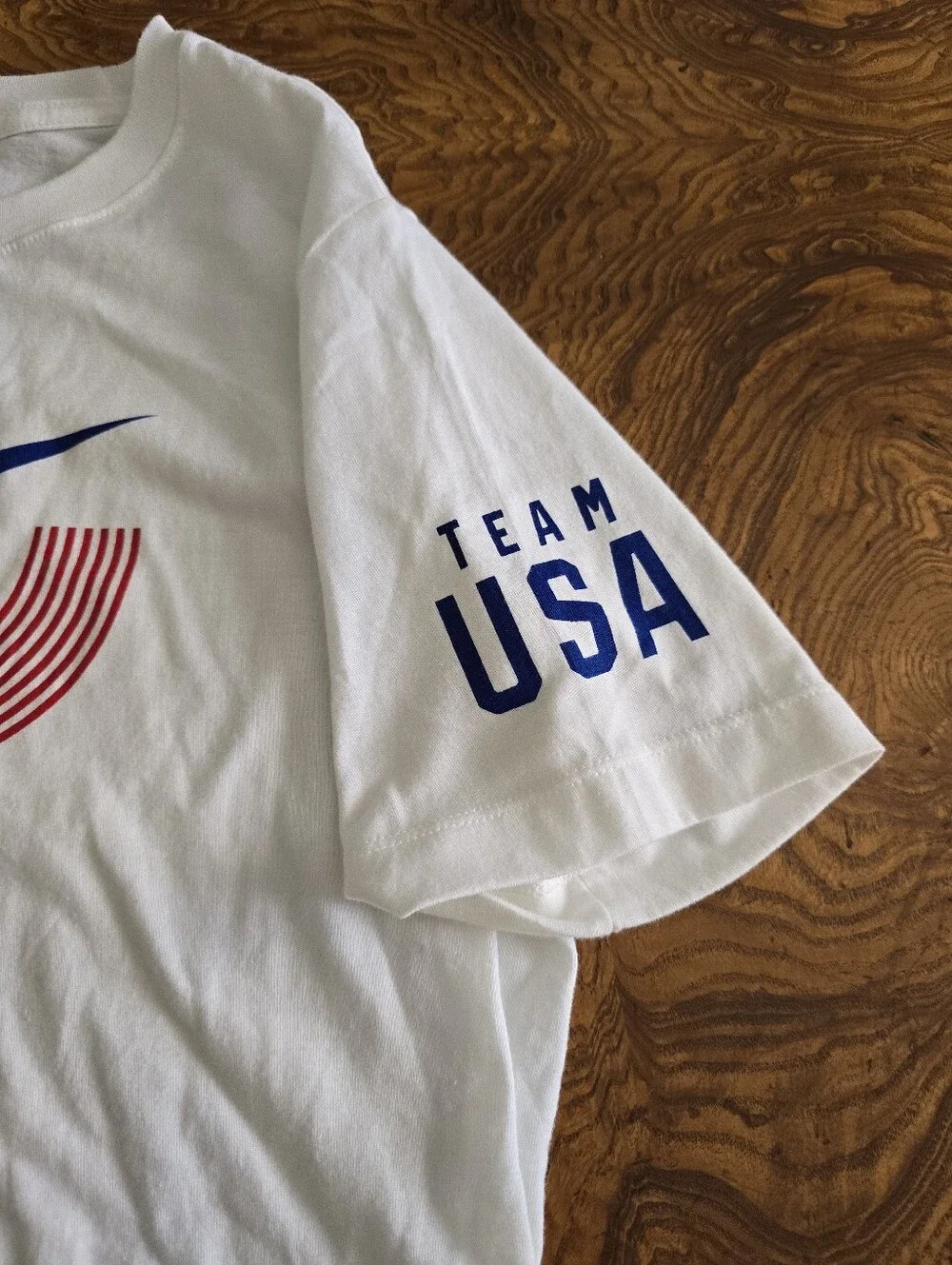 Nike Team USA Smiley Graphic Core T-Shirt Youth Large